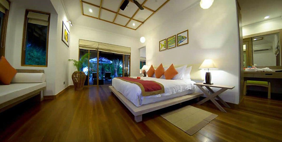 Dormitorio de la Honeymoon Pool Villa