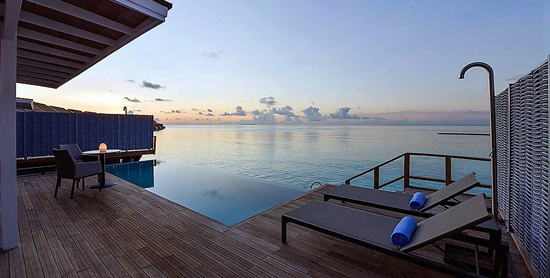 Vistas desde la piscina privada de la Thundi Water Villa Pool