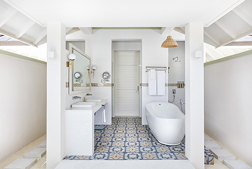 Grand Beach Villa with Pool de Sun Siyam Olhuveli