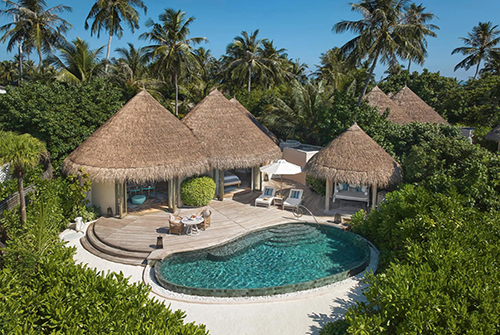 Beach House with Private Pool frente a la playa en The Nautilus Maldives