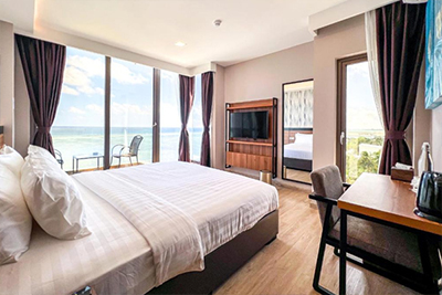 Triton Prestige Sea View